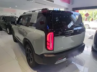 Beijing Off-Road BJ30 2024 купить из Китая, цена 3 157 000 ₽ — Suifenhe Auto