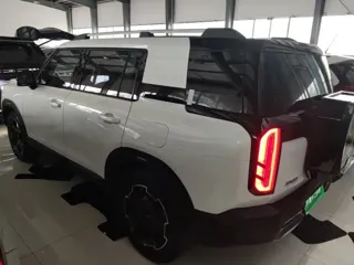 Beijing Off-Road BJ30 2025 купить из Китая, цена 3 330 000 ₽ — Suifenhe Auto