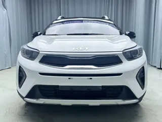 Kia Stonic 2022 купить из Китая, цена 1 480 000 ₽ — Suifenhe Auto