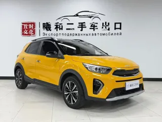 Kia Stonic 2023 купить из Китая, цена 1 816 000 ₽ — Suifenhe Auto