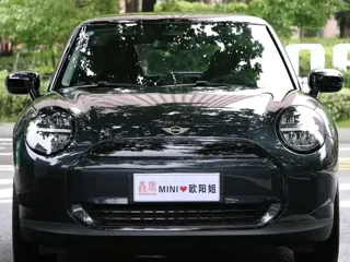 MINI COOPER 2025 купить из Китая, цена 3 560 000 ₽ — Suifenhe Auto