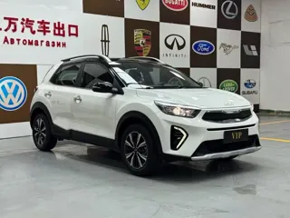 Kia Stonic 2022 купить из Китая, цена 1 454 000 ₽ — Suifenhe Auto