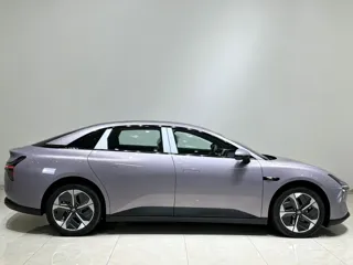 XPeng MONA M03 2026 купить из Китая, цена 3 309 000 ₽ — Suifenhe Auto
