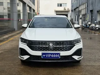 Volkswagen Lavida 2025 купить из Китая, цена 2 015 000 ₽ — Suifenhe Auto