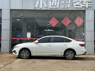 Volkswagen Lavida 2025 купить из Китая, цена 2 015 000 ₽ — Suifenhe Auto