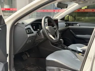 Volkswagen Lavida 2025 купить из Китая, цена 2 015 000 ₽ — Suifenhe Auto