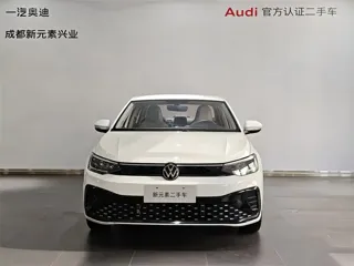 Volkswagen Lavida 2024 купить из Китая, цена 1 338 000 ₽ — Suifenhe Auto
