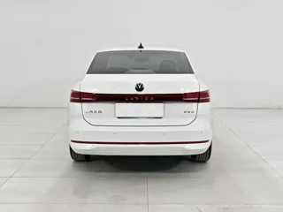 Volkswagen Lavida 2026 купить из Китая, цена 2 015 000 ₽ — Suifenhe Auto