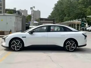 XPeng MONA M03 2025 купить из Китая, цена 3 513 000 ₽ — Suifenhe Auto