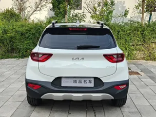 Kia Stonic 2026 купить из Китая, цена 1 563 000 ₽ — Suifenhe Auto