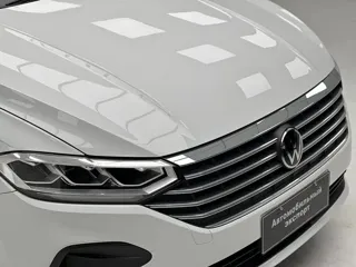 Volkswagen Lavida 2023 купить из Китая, цена 1 397 000 ₽ — Suifenhe Auto
