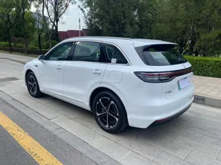 Shangjie H5 2025 купить из Китая, цена 3 898 000 ₽ — Suifenhe Auto