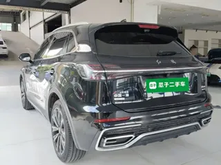 Hongqi HS5 2025 купить из Китая, цена 3 598 000 ₽ — Suifenhe Auto