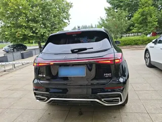 Hongqi HS5 2024 купить из Китая, цена 3 372 000 ₽ — Suifenhe Auto