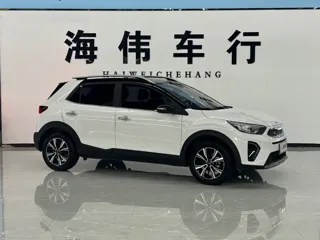 Kia Stonic 2026 купить из Китая, цена 1 738 000 ₽ — Suifenhe Auto