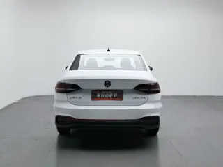 Volkswagen Lavida 2023 купить из Китая, цена 1 163 000 ₽ — Suifenhe Auto