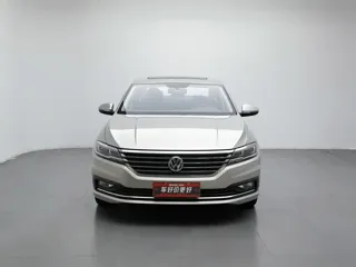 Volkswagen Lavida 2020 купить из Китая, цена 1 371 000 ₽ — Suifenhe Auto
