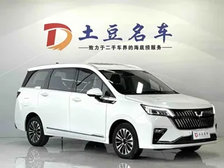 Wuling Jiachen 2022 купить из Китая, цена 1 390 000 ₽ — Suifenhe Auto