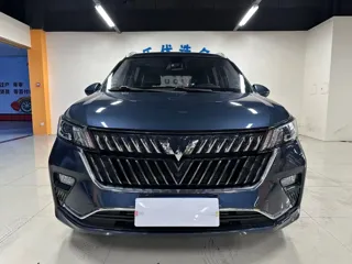 Wuling Jiachen 2023 купить из Китая, цена 1 194 000 ₽ — Suifenhe Auto