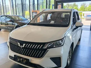Wuling Jiachen 2023 купить из Китая, цена 1 312 000 ₽ — Suifenhe Auto