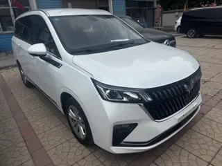 Wuling Jiachen 2023 купить из Китая, цена 1 285 000 ₽ — Suifenhe Auto