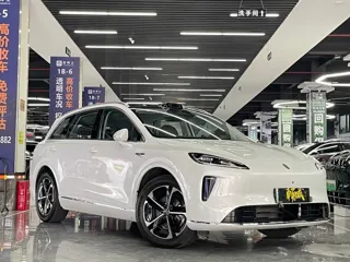 Shangjie H5 2025 купить из Китая, цена 3 931 000 ₽ — Suifenhe Auto