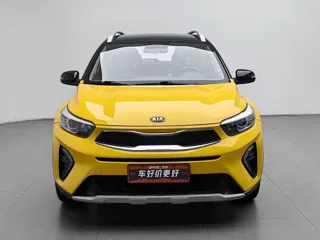 Kia Stonic 2018 купить из Китая, цена 1 095 000 ₽ — Suifenhe Auto