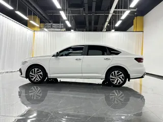 Volkswagen Lavida 2024 купить из Китая, цена 2 694 000 ₽ — Suifenhe Auto