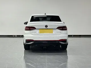 Volkswagen Lavida 2024 купить из Китая, цена 2 694 000 ₽ — Suifenhe Auto