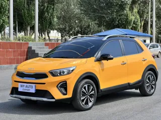 Kia Stonic 2023 купить из Китая, цена 1 493 000 ₽ — Suifenhe Auto