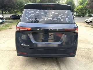 Wuling Jiachen 2023 купить из Китая, цена 1 081 000 ₽ — Suifenhe Auto