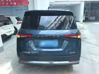 Wuling Jiachen 2023 купить из Китая, цена 1 072 000 ₽ — Suifenhe Auto