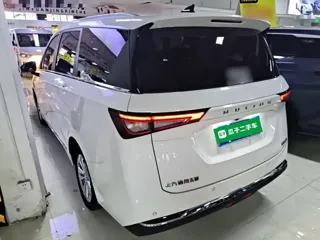 Wuling Jiachen 2023 купить из Китая, цена 1 196 000 ₽ — Suifenhe Auto