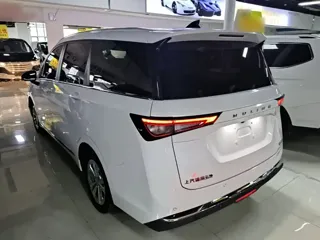 Wuling Jiachen 2024 купить из Китая, цена 1 492 000 ₽ — Suifenhe Auto