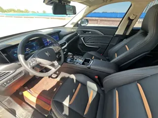 Bestune T77 2020 купить из Китая, цена 1 210 000 ₽ — Suifenhe Auto