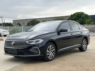 Volkswagen Lavida 2023 купить из Китая, цена 2 950 000 ₽ — Suifenhe Auto