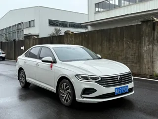 Volkswagen Lavida 2024 купить из Китая, цена 2 711 000 ₽ — Suifenhe Auto