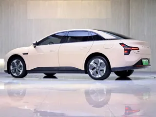 XPeng MONA M03 2025 купить из Китая, цена 3 205 000 ₽ — Suifenhe Auto