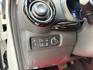 Kia Stonic 2023 купить из Китая, цена 1 493 000 ₽ — Suifenhe Auto