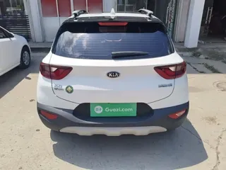 Kia Stonic 2019 купить из Китая, цена 1 225 000 ₽ — Suifenhe Auto