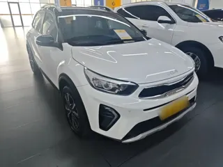 Kia Stonic 2024 купить из Китая, цена 1 593 000 ₽ — Suifenhe Auto