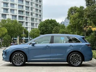 Shangjie H5 2025 купить из Китая, цена 4 549 000 ₽ — Suifenhe Auto