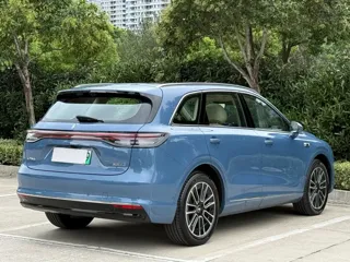 Shangjie H5 2025 купить из Китая, цена 4 549 000 ₽ — Suifenhe Auto