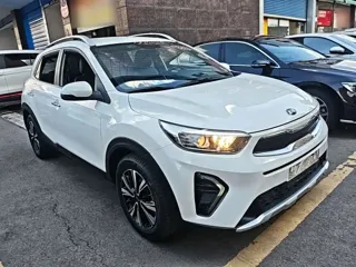 Kia Stonic 2020 купить из Китая, цена 1 163 000 ₽ — Suifenhe Auto