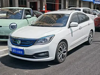 Dongfeng Aeolus E70 2020 купить из Китая, цена 825 000 ₽ — Suifenhe Auto