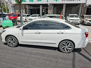 Dongfeng Aeolus E70 2020 купить из Китая, цена 825 000 ₽ — Suifenhe Auto