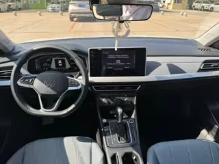 Volkswagen Lavida 2023 купить из Китая, цена 1 554 000 ₽ — Suifenhe Auto