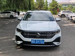 Volkswagen Lavida 2024 купить из Китая, цена 1 837 000 ₽ — Suifenhe Auto