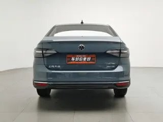 Volkswagen Lavida 2024 купить из Китая, цена 1 344 000 ₽ — Suifenhe Auto