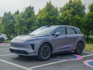 Shangjie H5 2025 купить из Китая, цена 3 880 000 ₽ — Suifenhe Auto